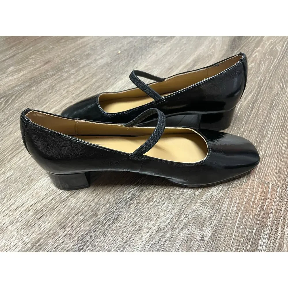 MADEWELL The Greta Block Heel Pump in True Black Crinkled Patent Leather 9 - Picture 9 of 10